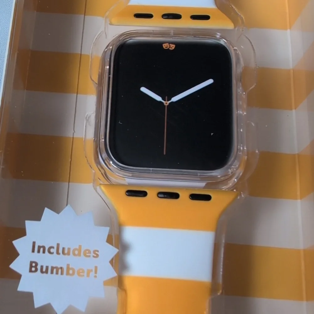 MVMT Cabana Apple Watch 41mm Band Series 9-7 Gold/White